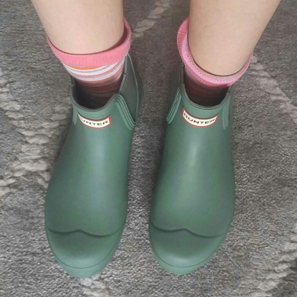 SOLD 🆕 Hunter Women's Original Chelsea Rain Boot - Picture 5 of 9